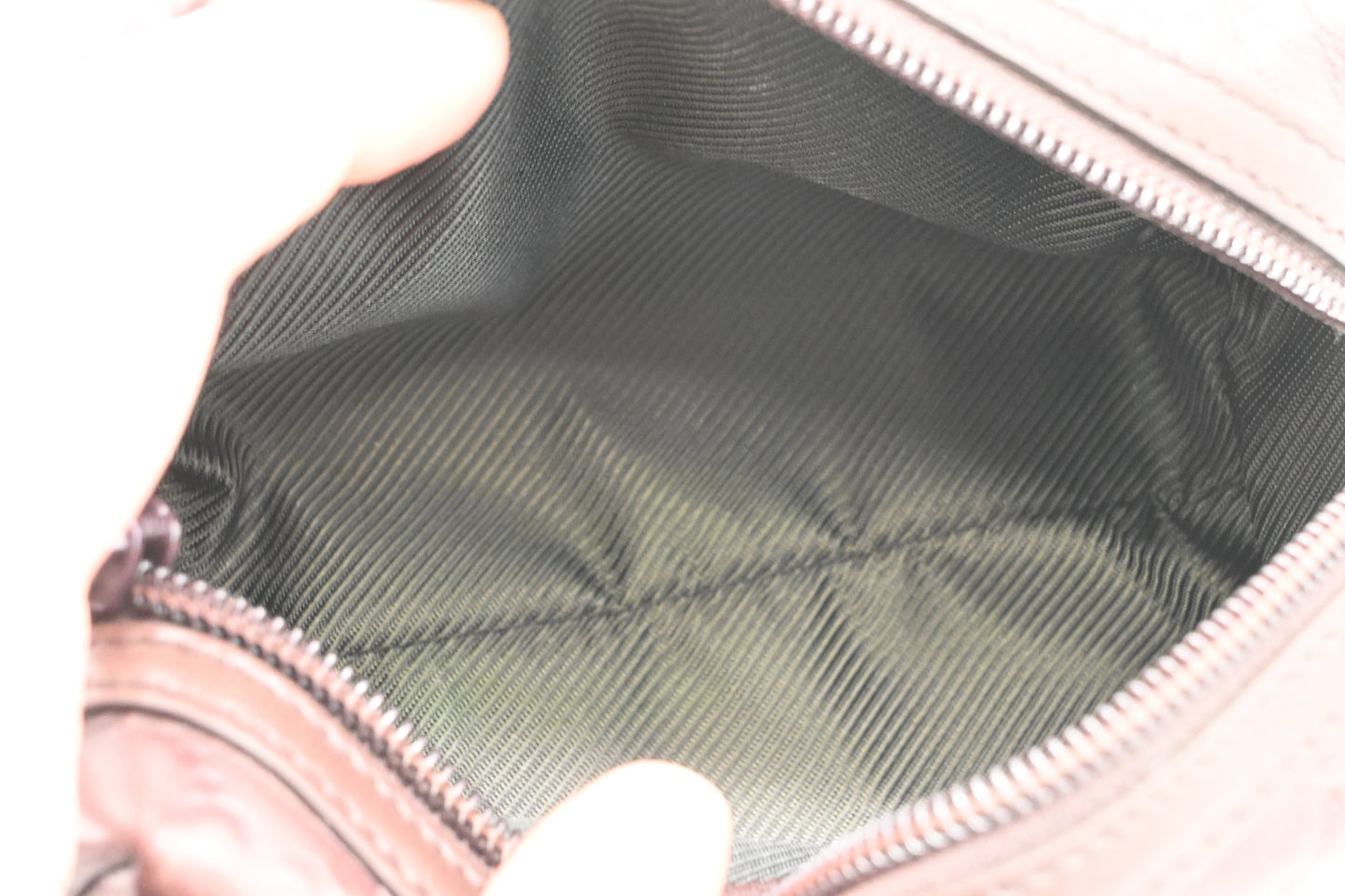 Gucci Cosmetics Pouch in Dark Brown Guccissima Leather