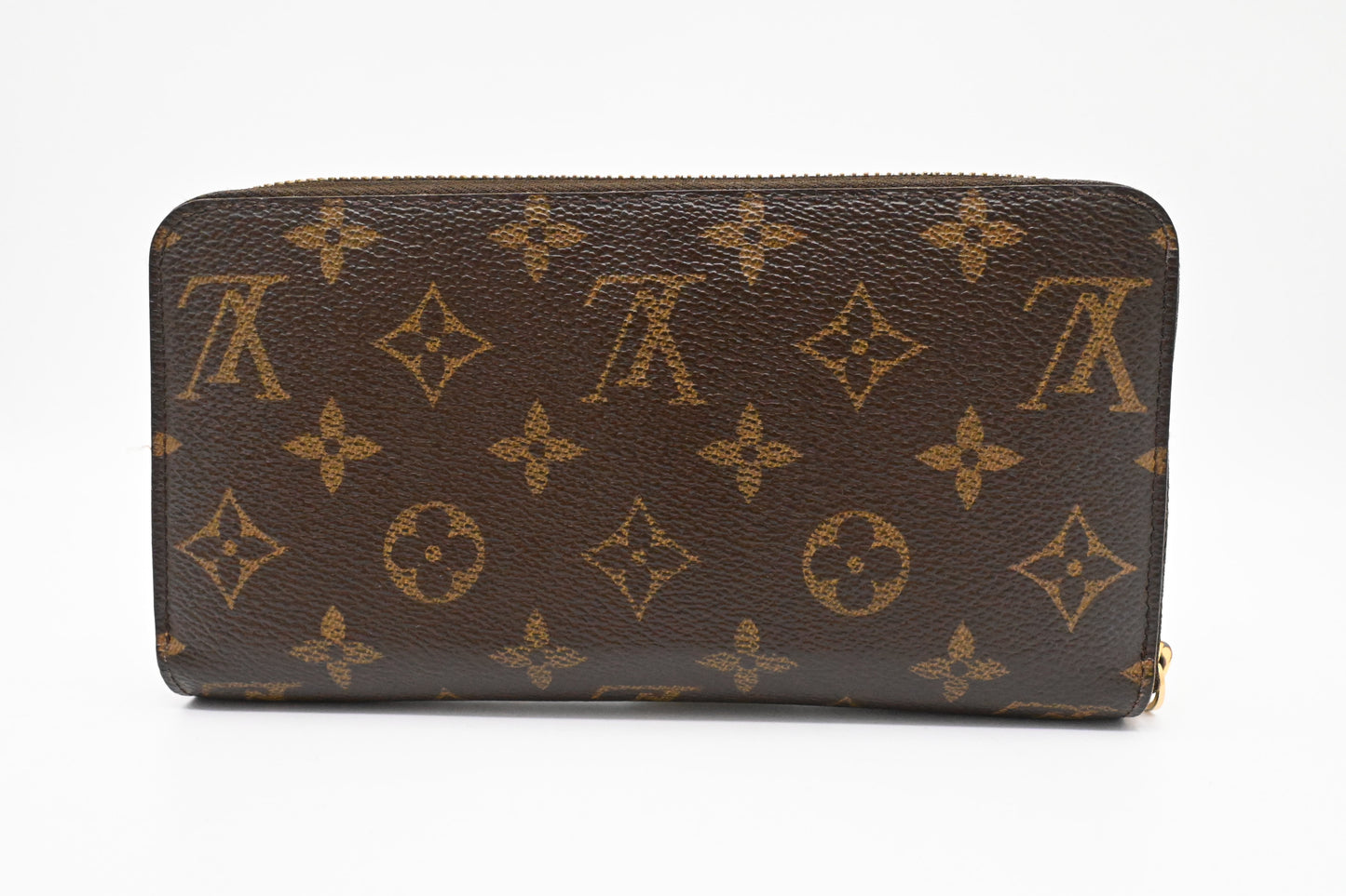 Louis Vuitton Zippy Wallet in Monogram Canvas