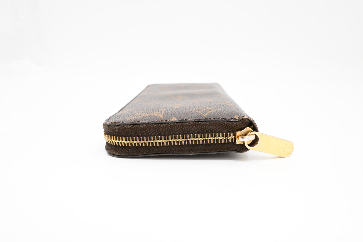 Louis Vuitton Zippy Wallet in Monogram Canvas