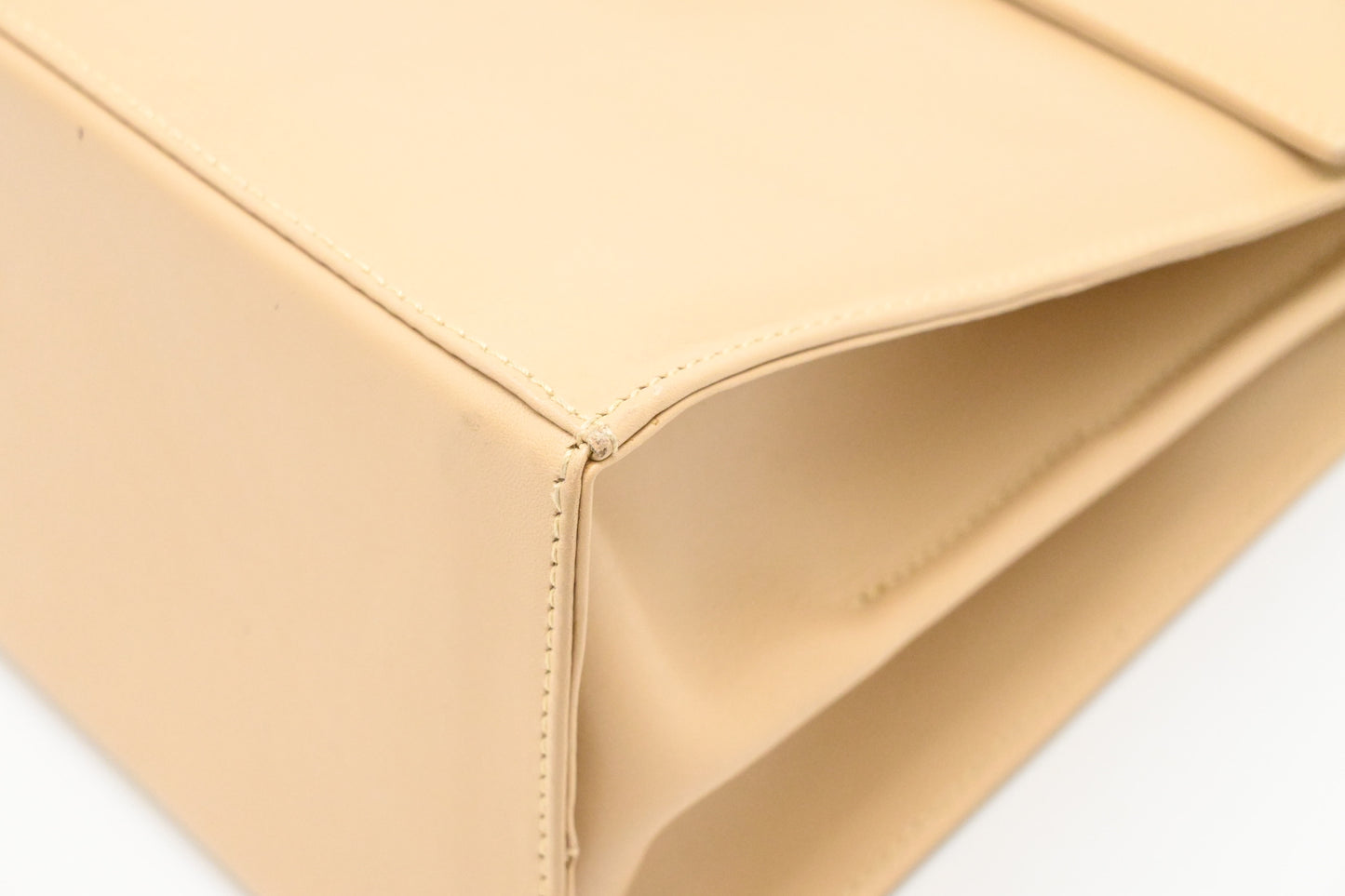Ferragamo Gancini Handbag in Beige Leather