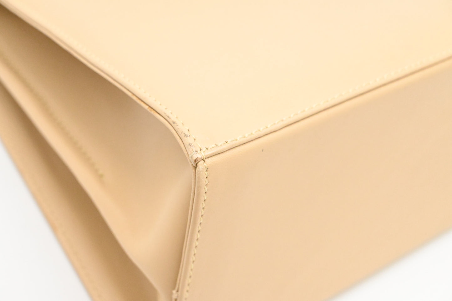 Ferragamo Gancini Handbag in Beige Leather