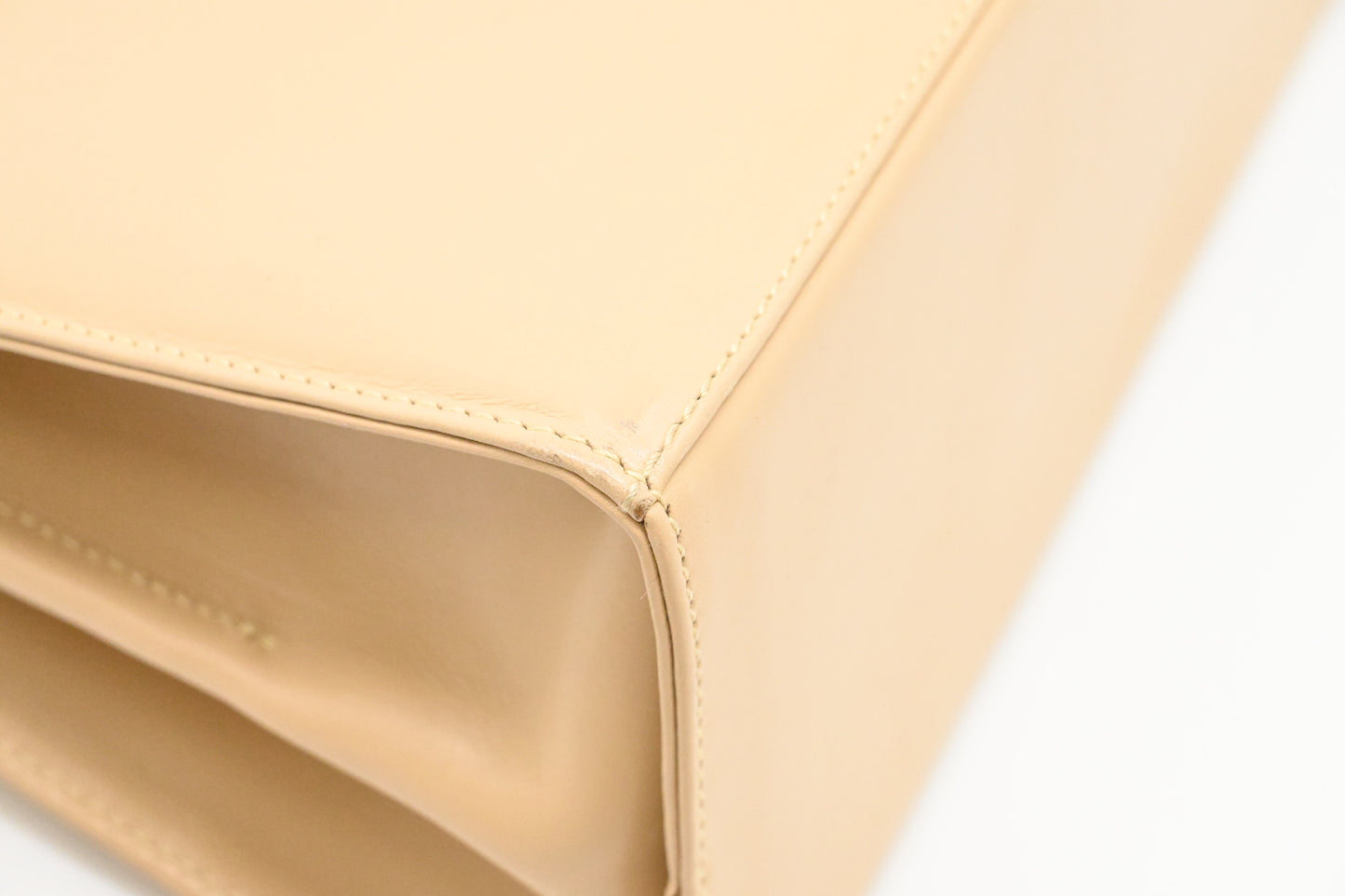 Ferragamo Gancini Handbag in Beige Leather