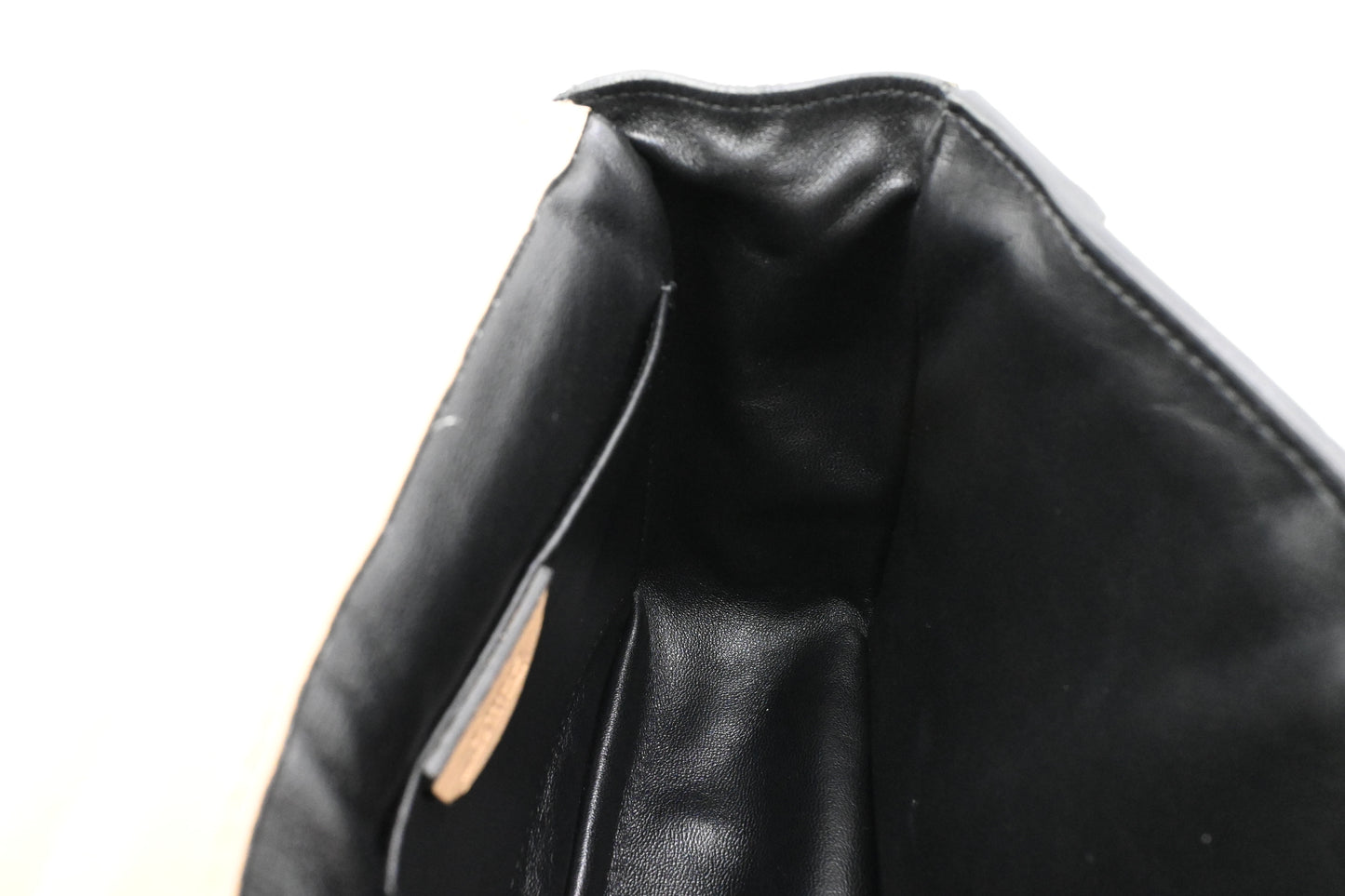 Chloe Elsie Shoulder Bag in Beige Leather