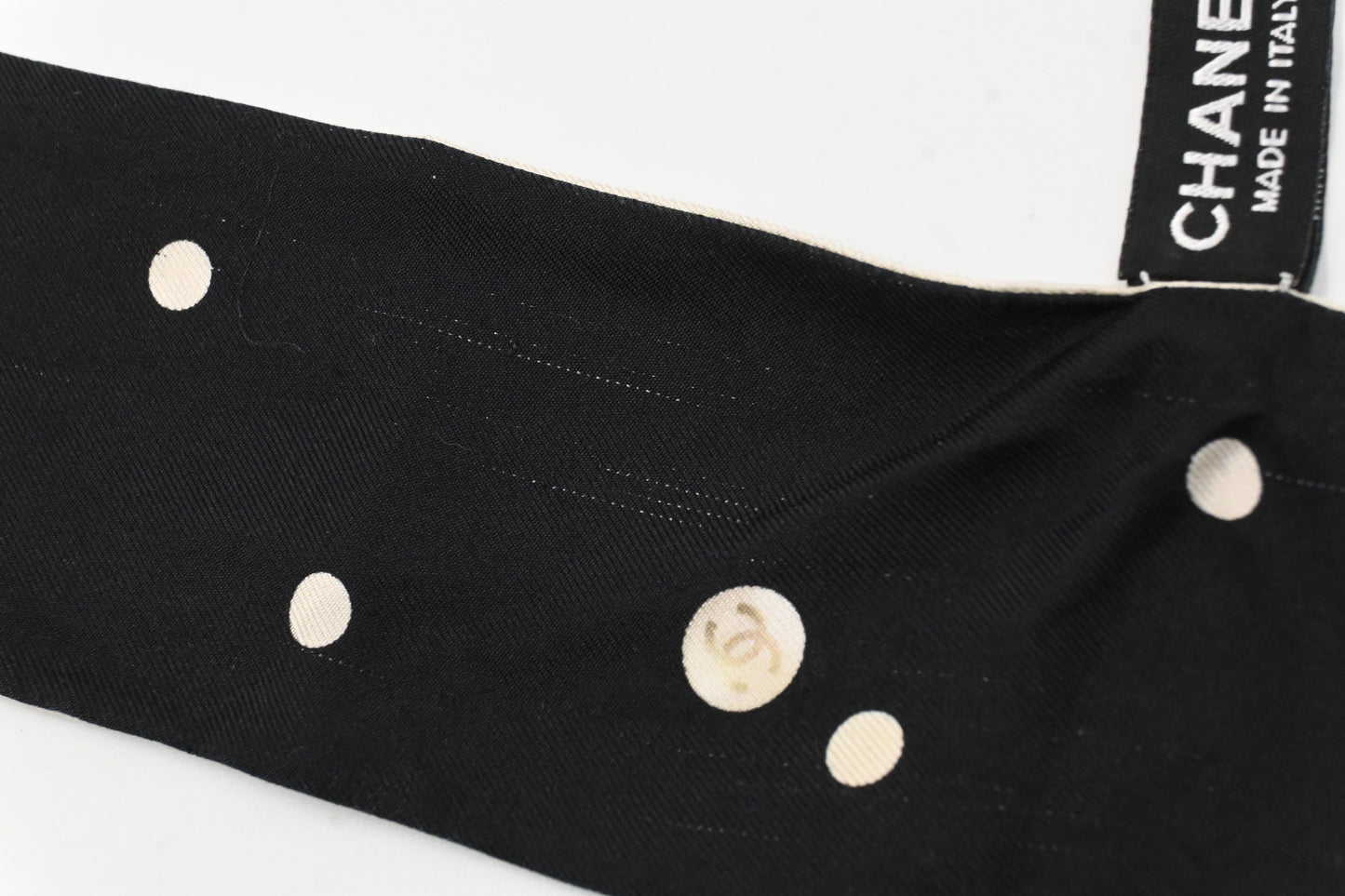 Chanel Pearl Bandeau in Black and Cream Silk