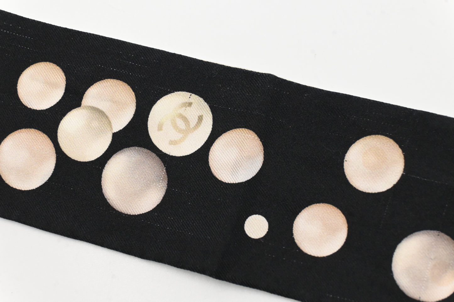 Chanel Pearl Bandeau in Black and Cream Silk