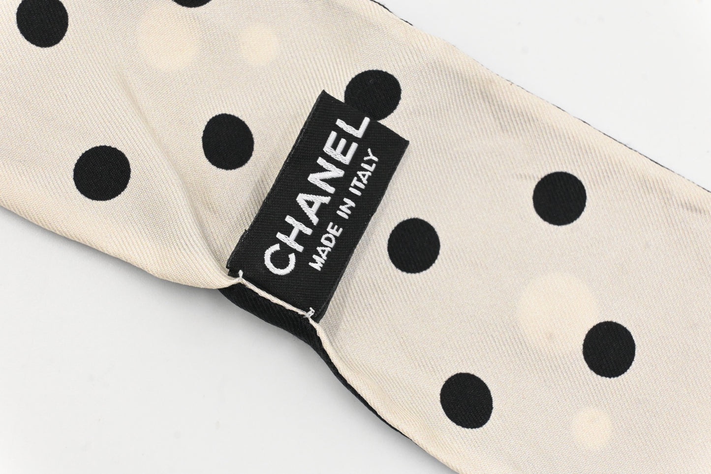 Chanel Pearl Bandeau in Black and Cream Silk