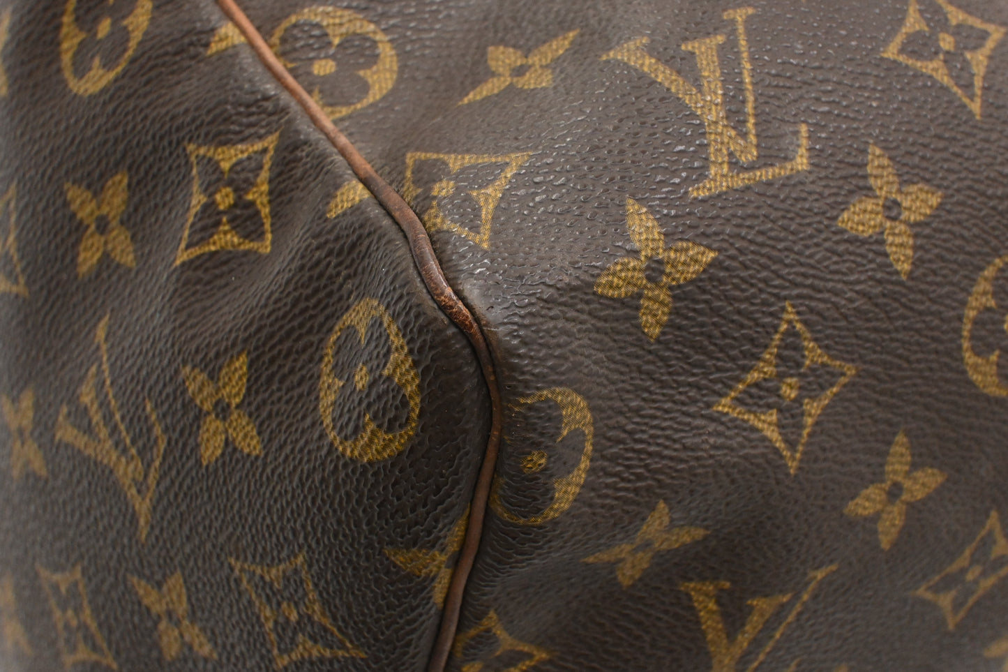 Louis Vuitton Speedy 40 in Monogram Canvas