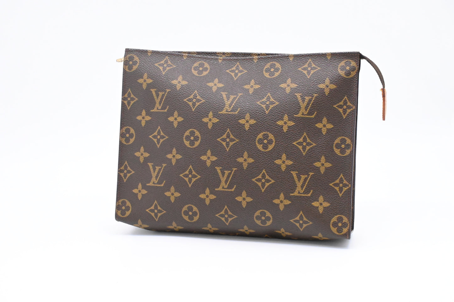 Louis Vuitton Toiletry 26 in Monogram Canvas
