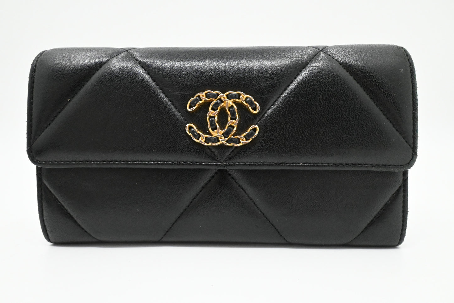 Chanel 19 Wallet in Black Matelasse Leather