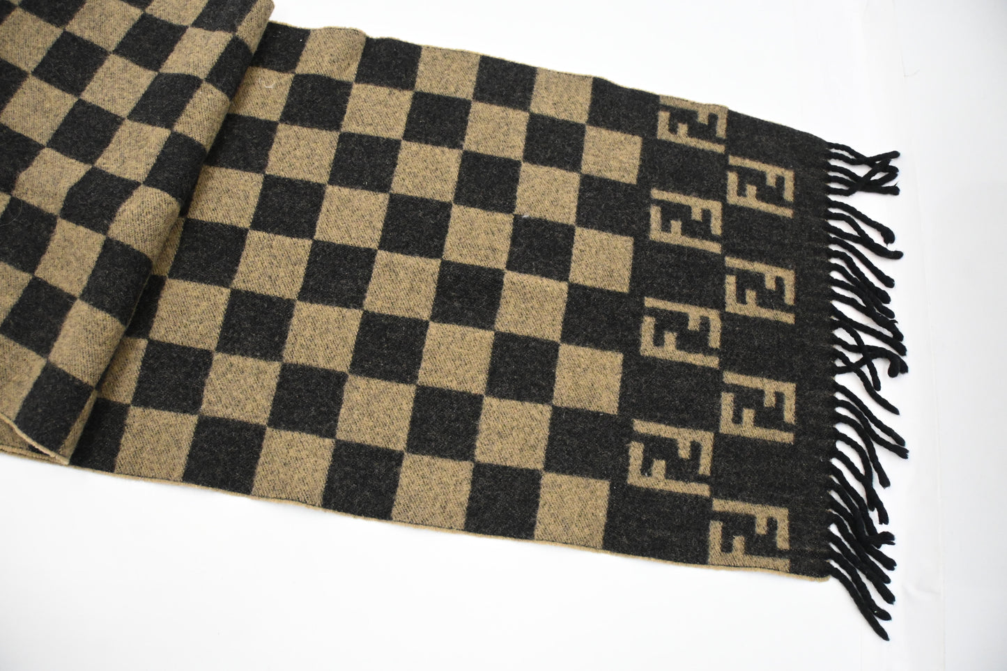 Fendi Scarf in Black and Beige Checked Wool