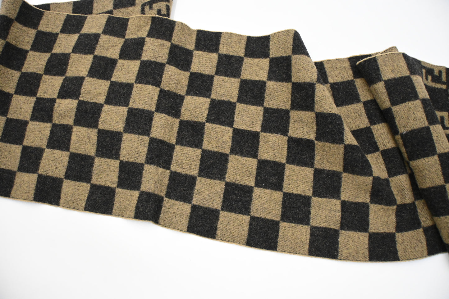 Fendi Scarf in Black and Beige Checked Wool