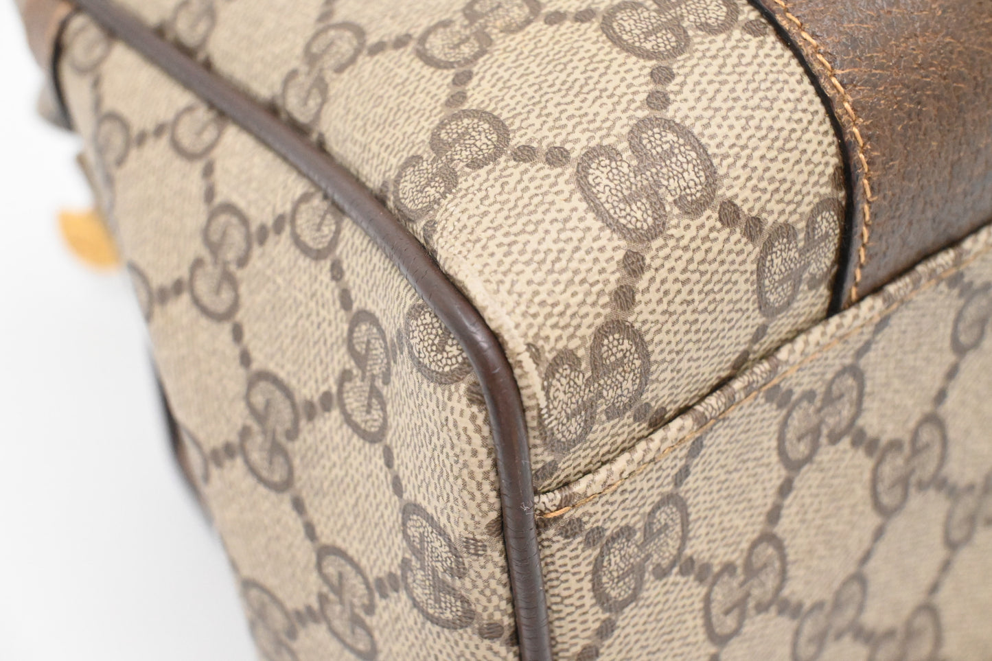 Gucci Handbag in GG Supreme Canvas
