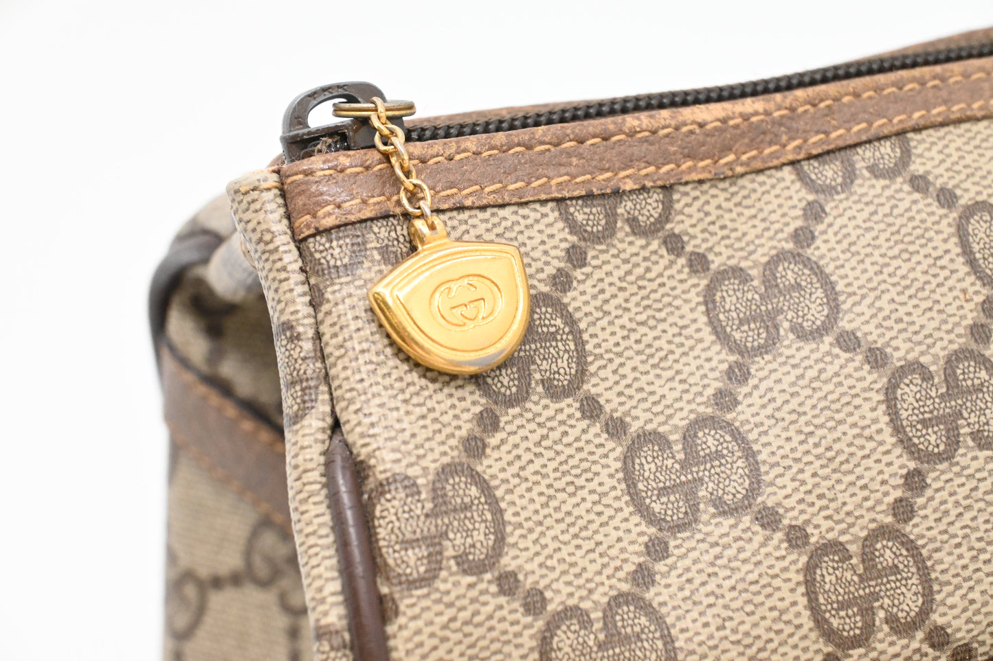 Gucci Handbag in GG Supreme Canvas