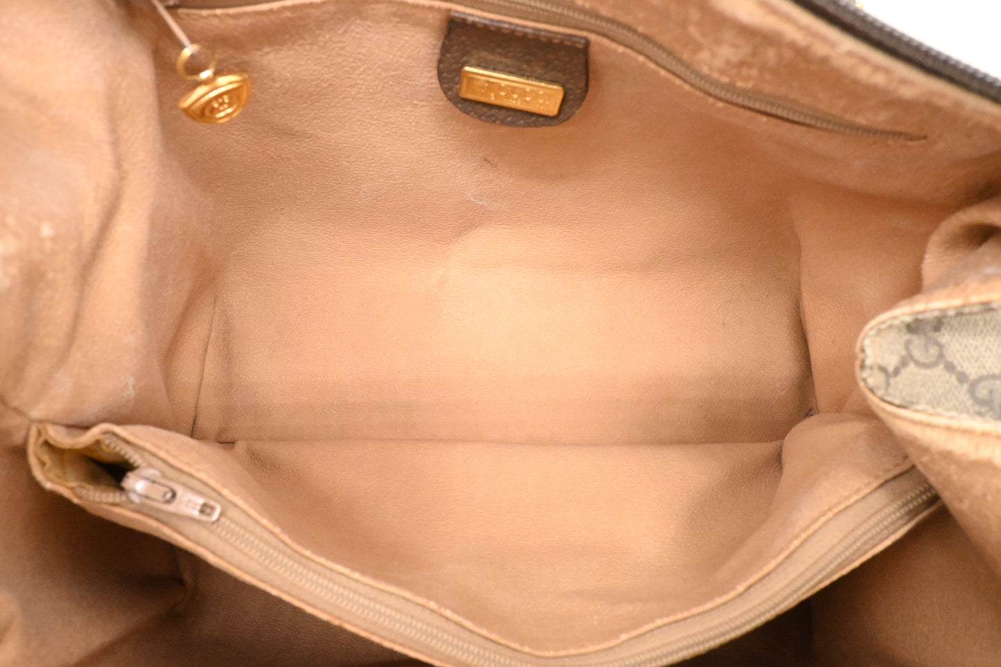 Gucci Handbag in GG Supreme Canvas