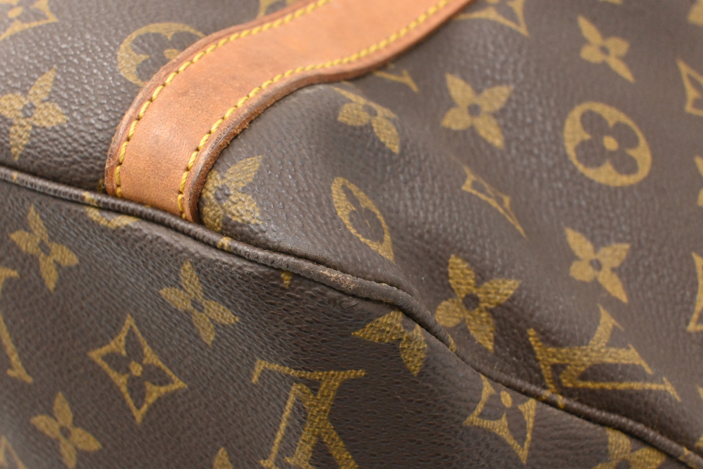 Louis Vuitton Sac Shopping 48 in Monogram Canvas