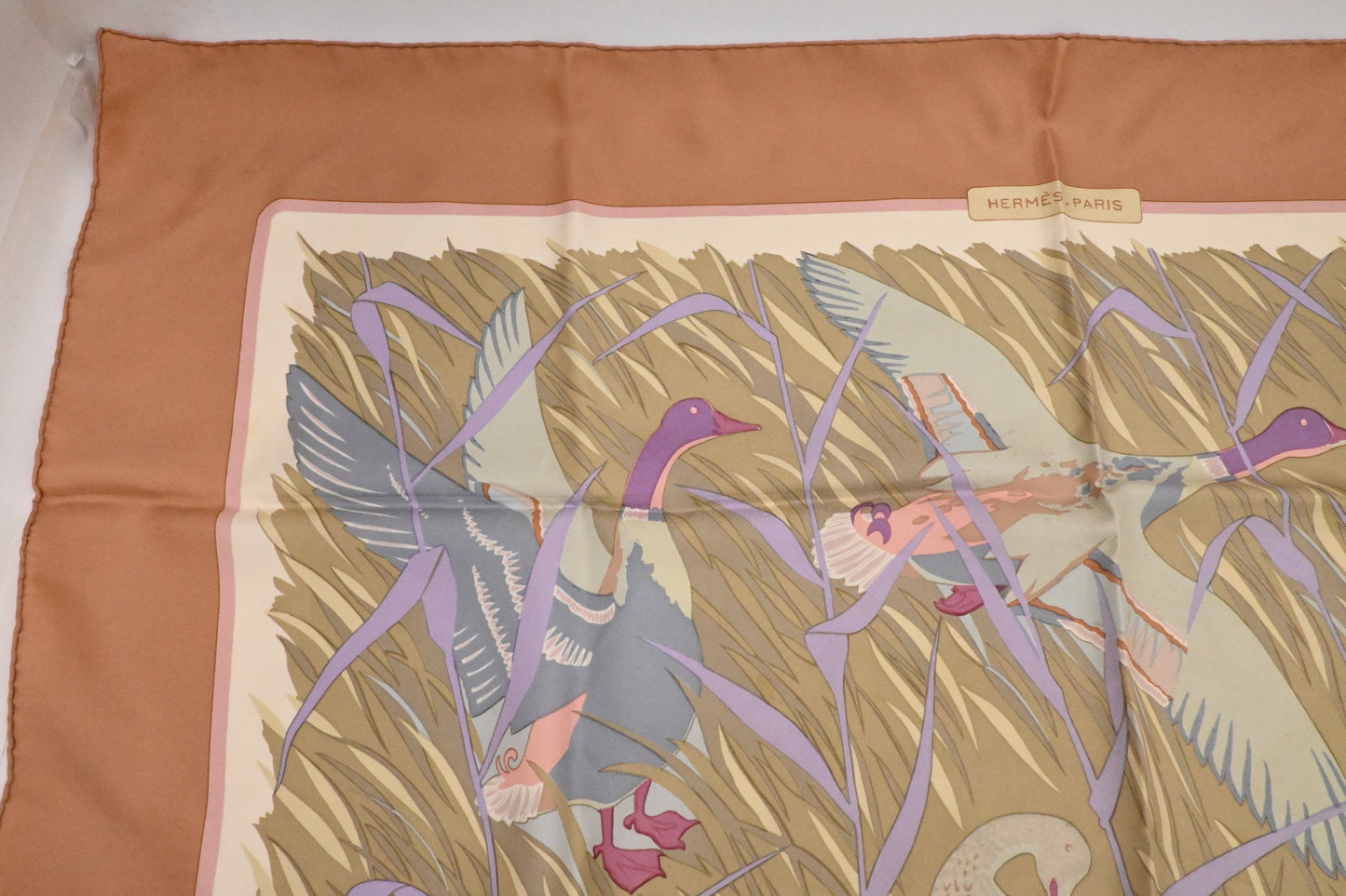 Hermes 'Cols Verts' Carre 90 in Mauve Silk