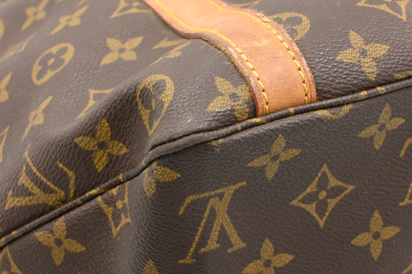Louis Vuitton Sac Shopping 48 in Monogram Canvas