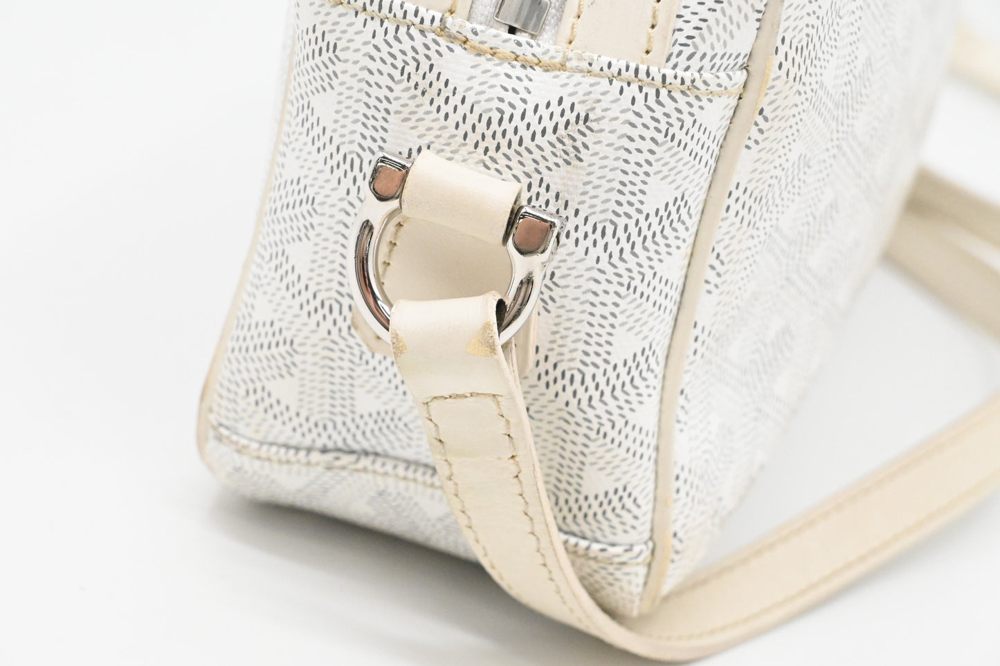 Goyard Cap-Vert PM in White Goyardine Canvas