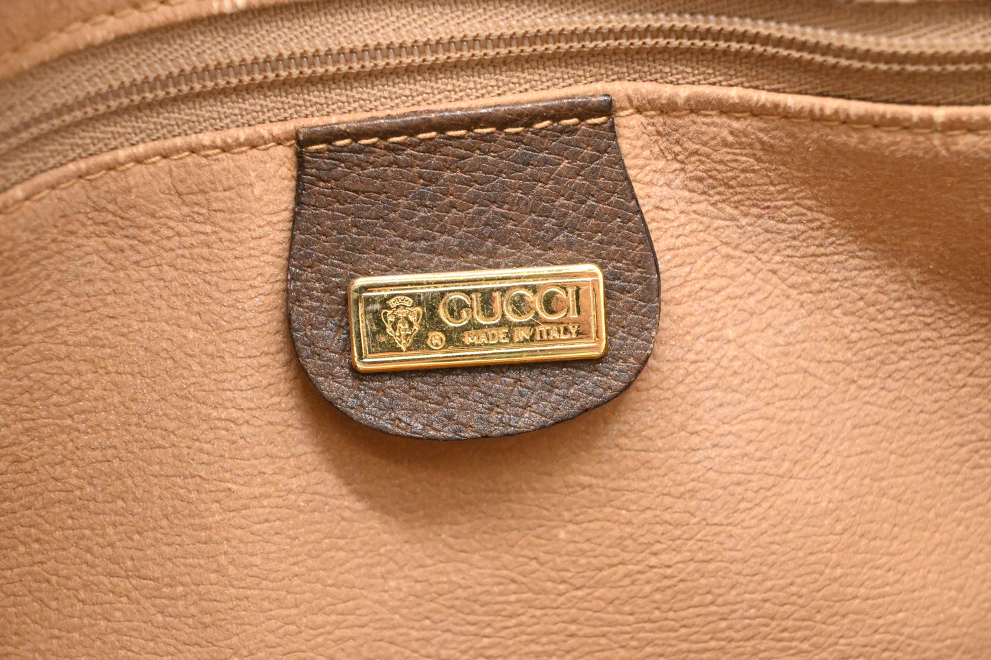 Gucci Handbag in GG Supreme Canvas