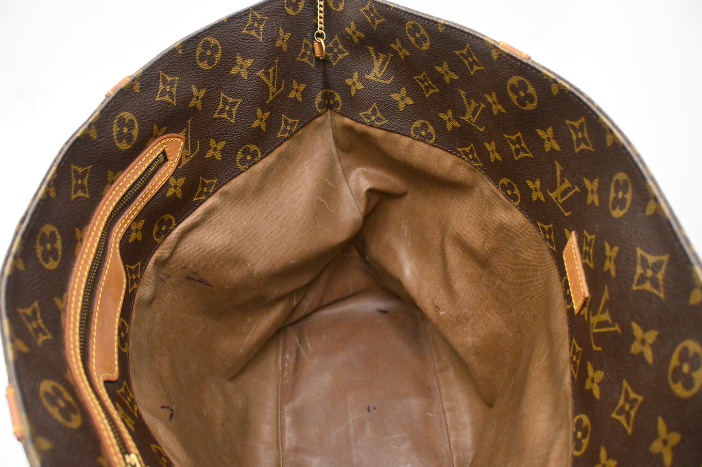 Louis Vuitton Sac Shopping 48 in Monogram Canvas