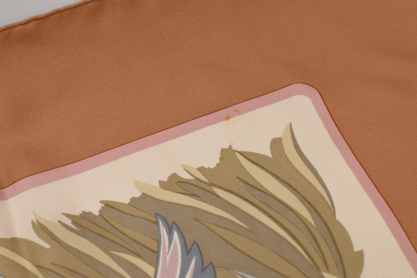 Hermes 'Cols Verts' Carre 90 in Mauve Silk