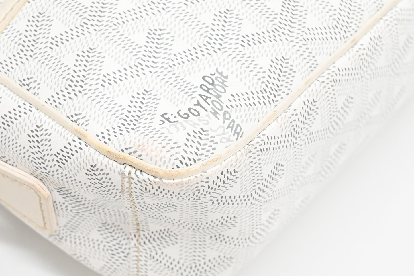 Goyard Cap-Vert PM in White Goyardine Canvas