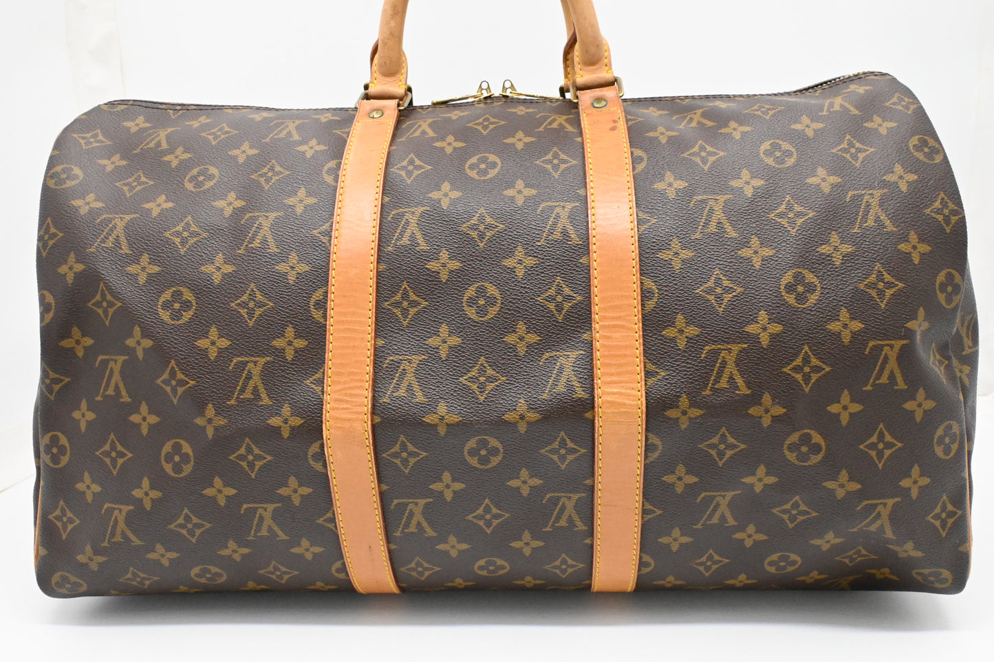 Louis Vuitton Keepall 55 in Monogram Canvas