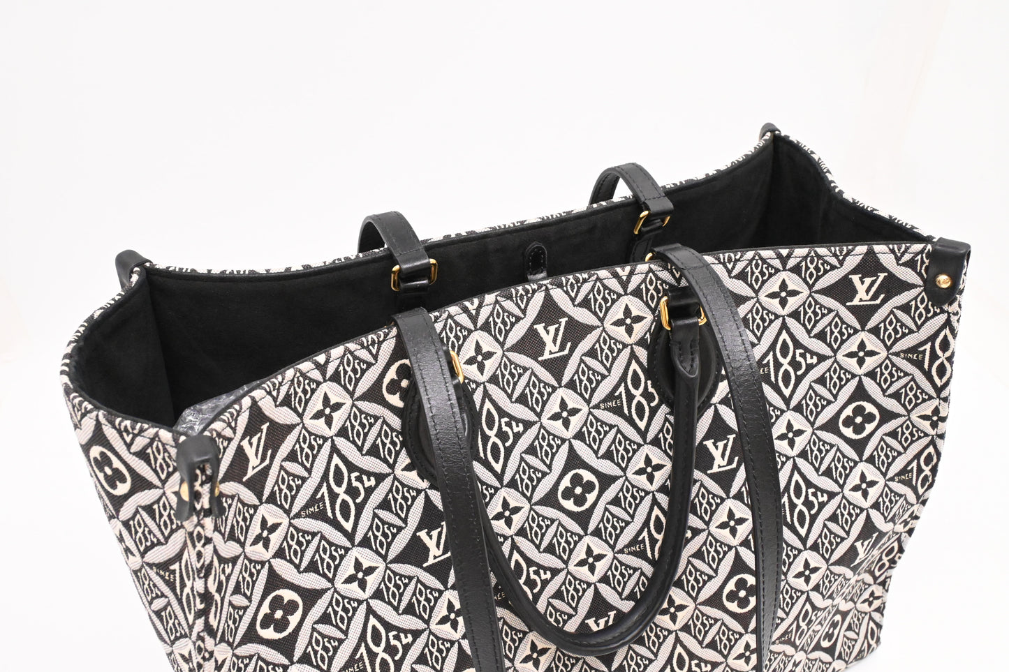 Louis Vuitton OnTheGo GM in Since 1854 Jaquard Monogram