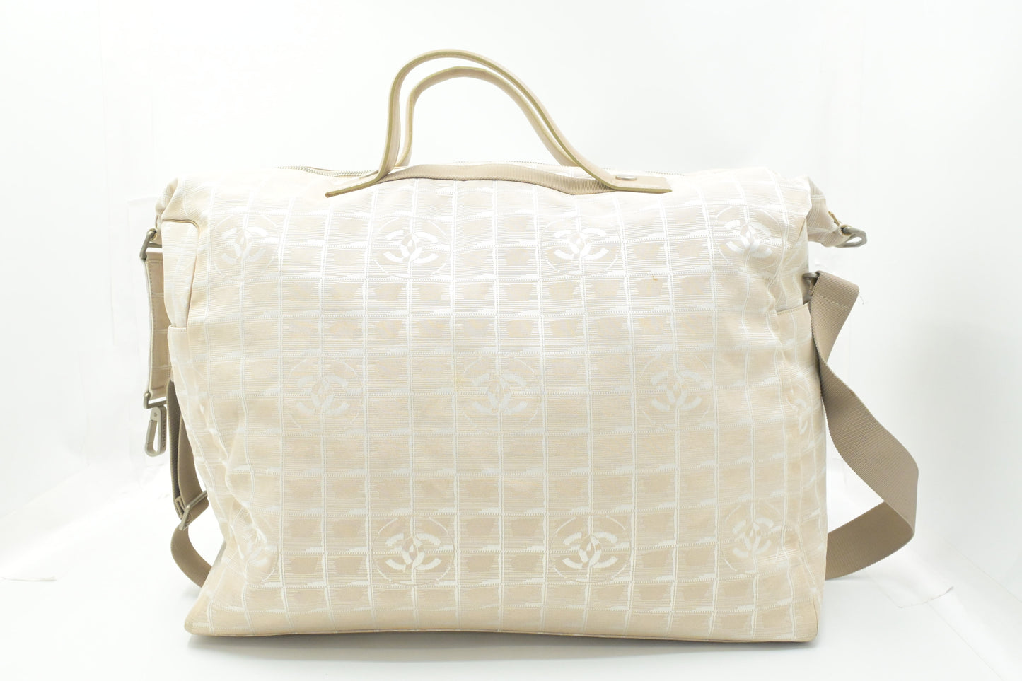 Chanel Duffle Bag in Beige New Travel Line Canvas
