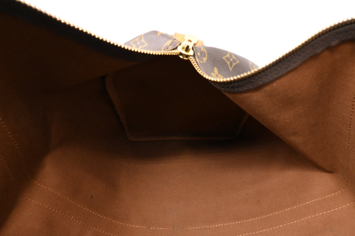 Louis Vuitton Keepall 55 in Monogram Canvas