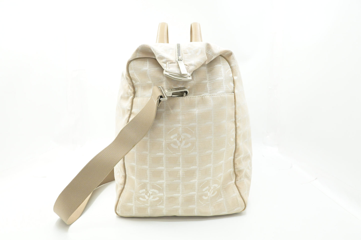 Chanel Duffle Bag in Beige New Travel Line Canvas