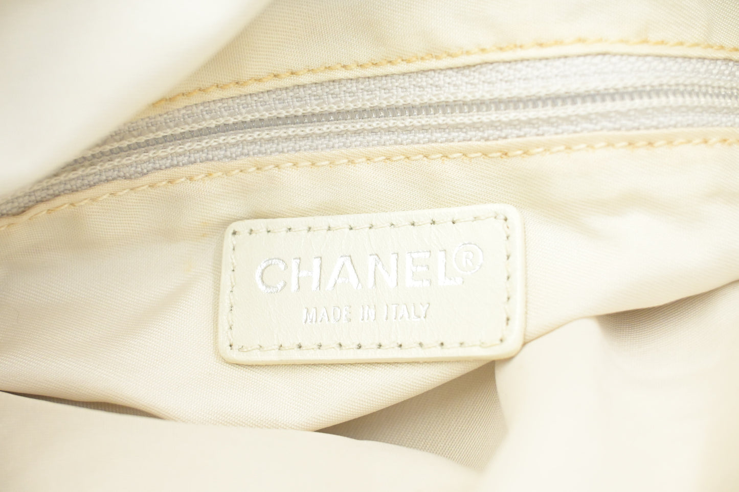 Chanel Duffle Bag in Beige New Travel Line Canvas