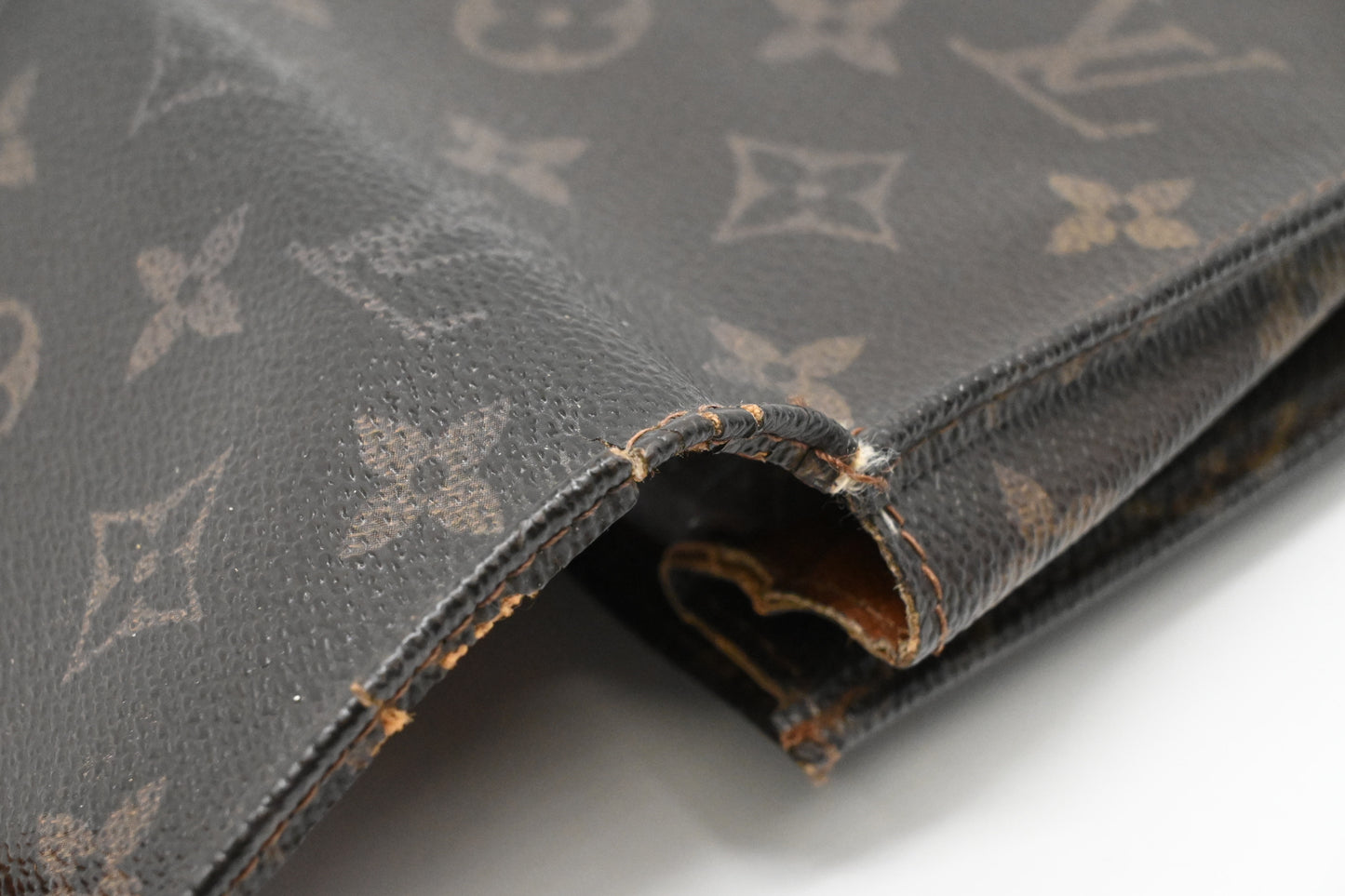 Louis Vuitton Pochette Rabat in Monogram Canvas