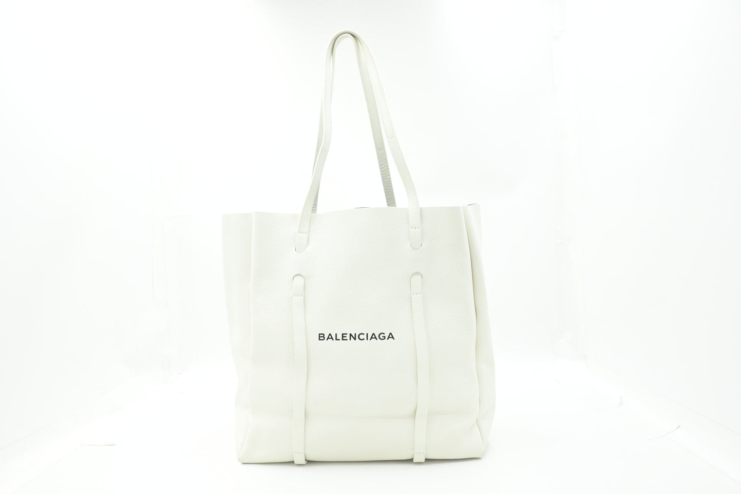 Balenciaga Everyday Tote Bag in White Leather