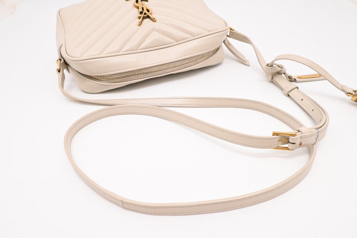 YSL Saint Laurent Lou Camera Bag in Off White Chevron Leather
