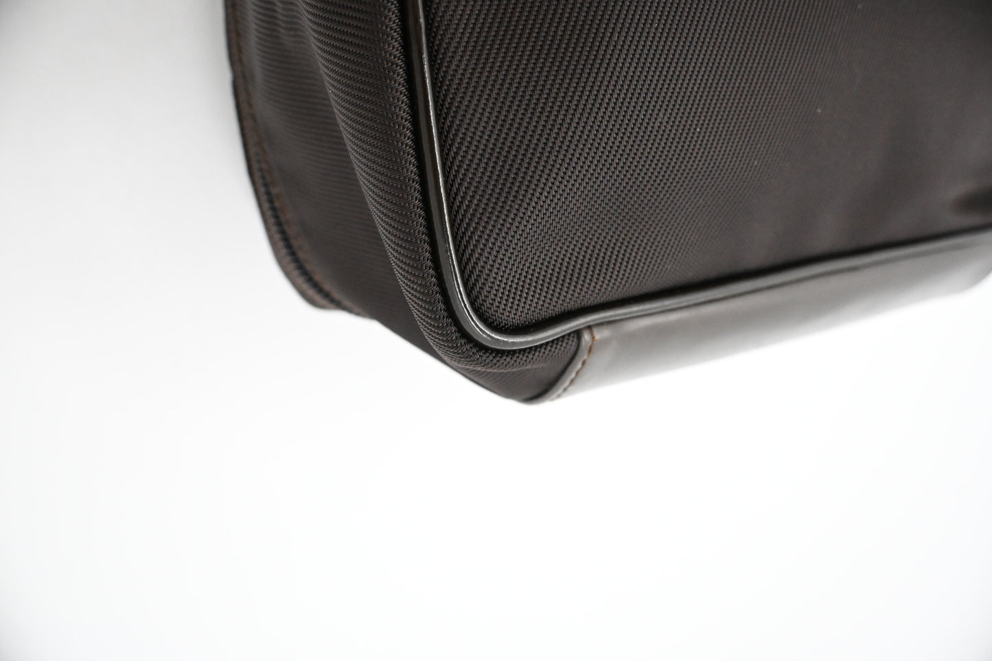 Gucci Vanity Pouch in Brown Canvas and Leather