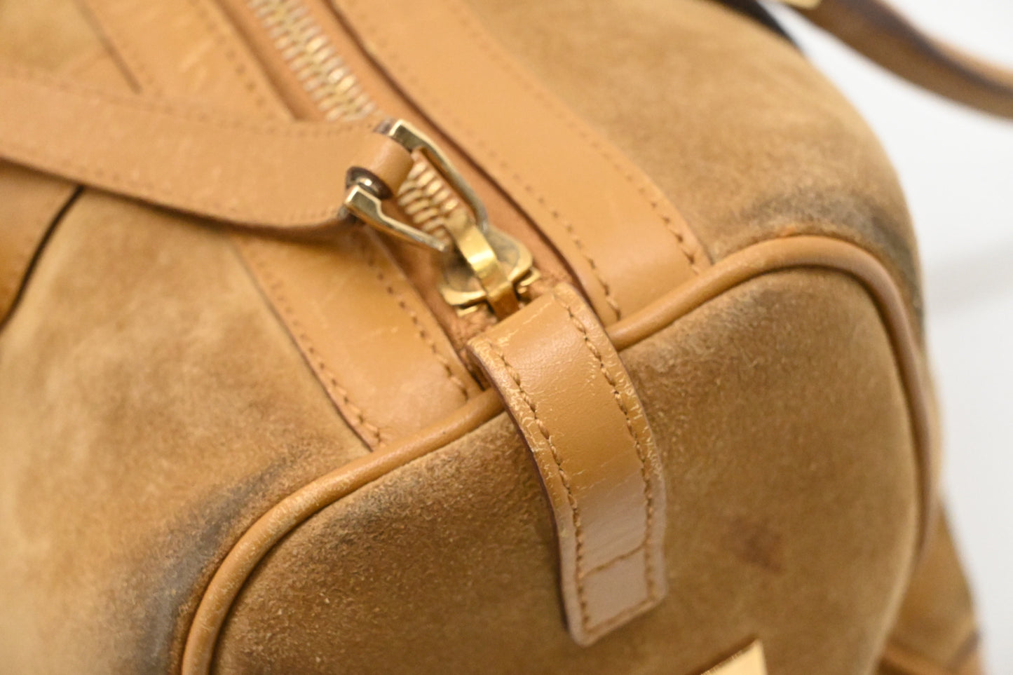 Gucci Small Boston Bag in Brown Suede