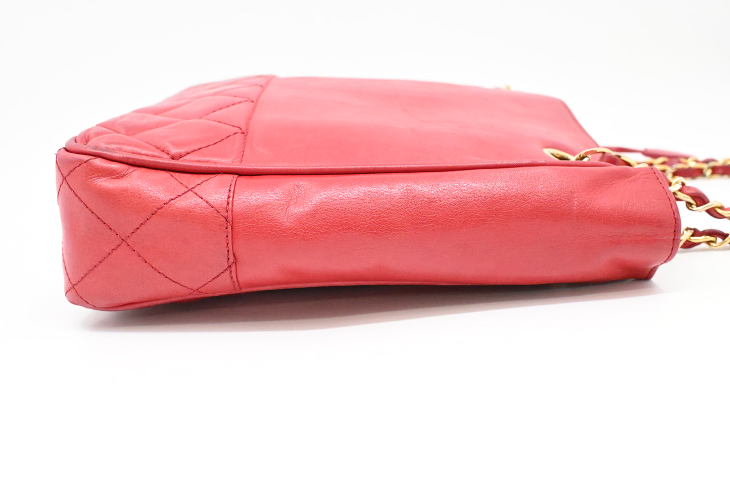 Chanel Chain Shoulder Bag in Red Leather