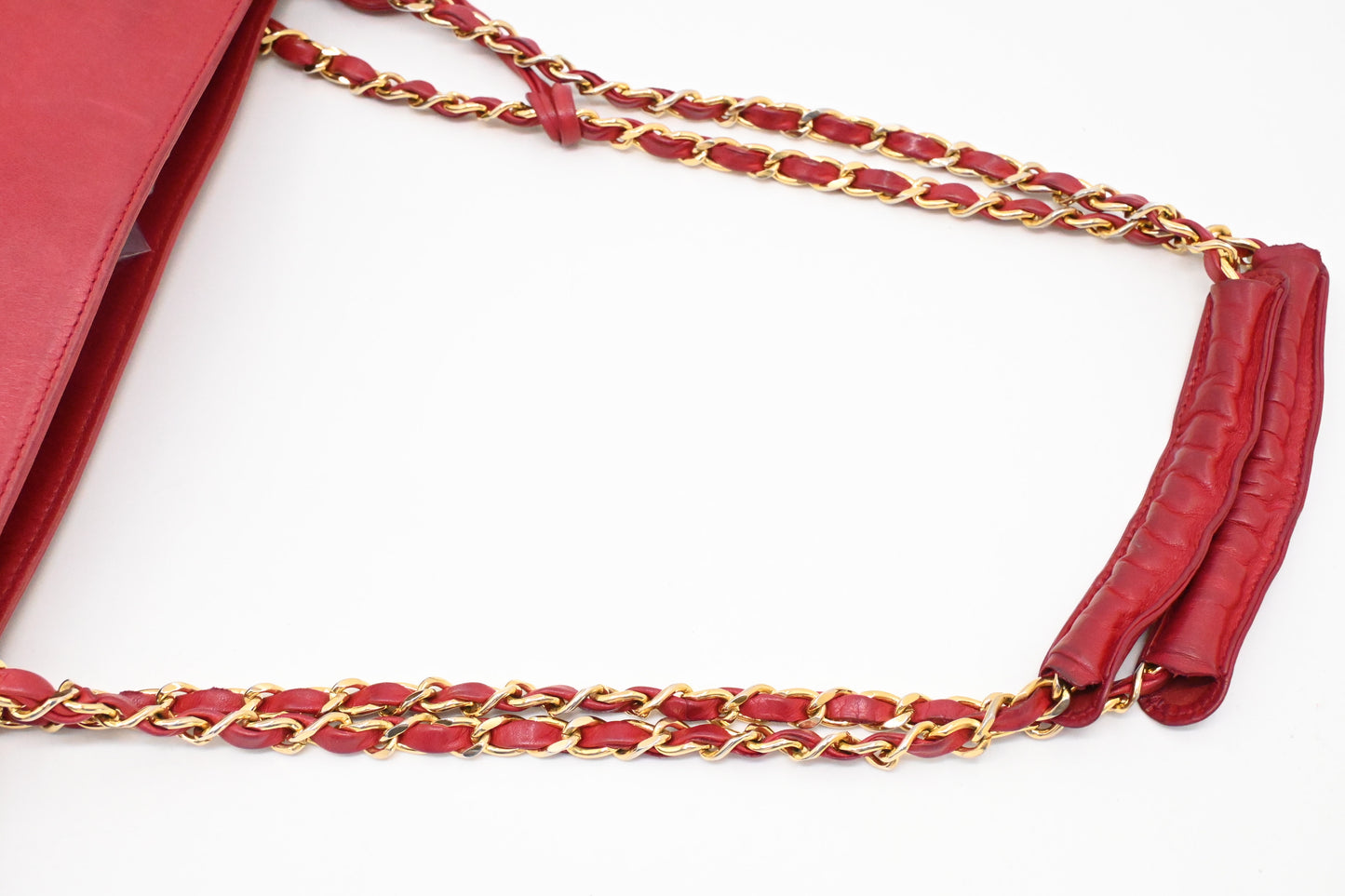 Chanel Chain Shoulder Bag in Red Leather