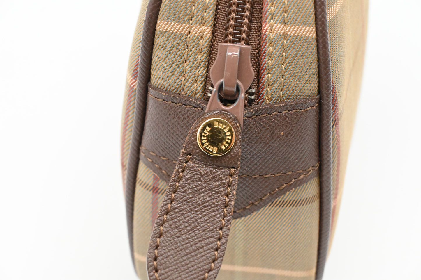 Burberry Pouch in Green Canvas