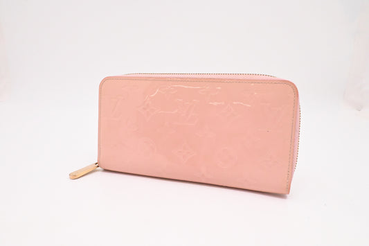 Louis Vuitton Long Zippy Wallet in Rose Ballerine Vernis Leather