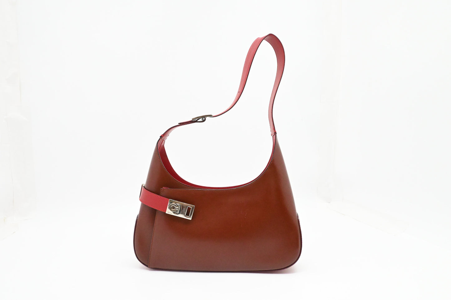 Ferragamo Hobo Bag in Bordeaux and Red Leather