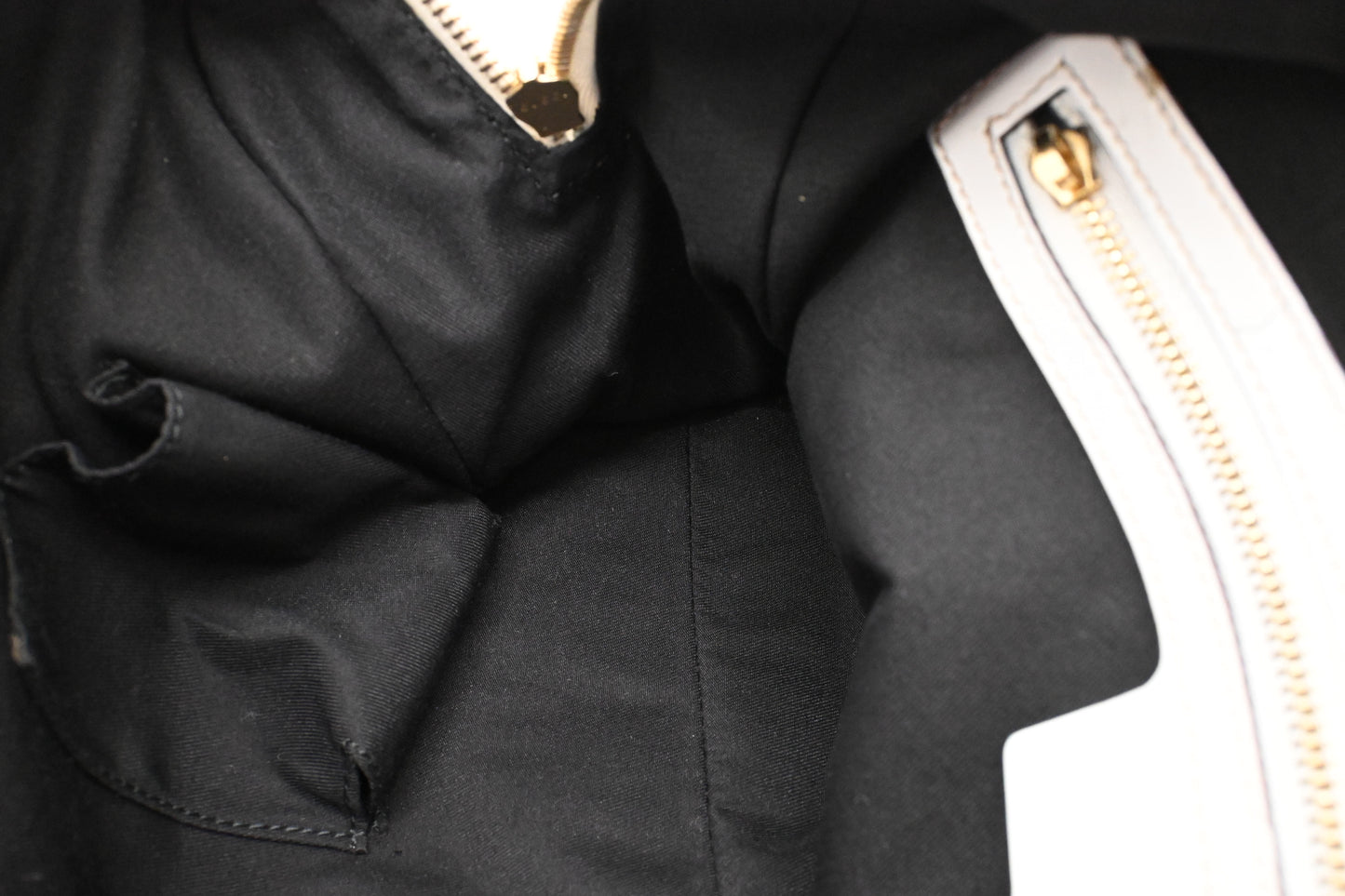 Gucci Britt Boston Bag in White Coated Canvas