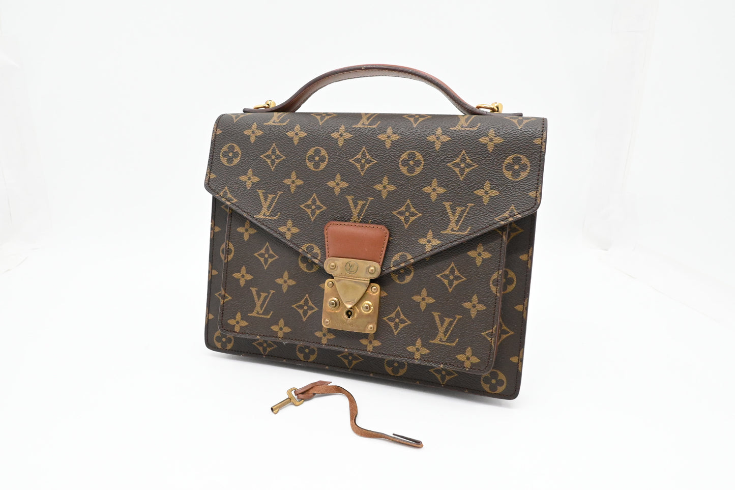 Louis Vuitton Monceau in Monogram Canvas