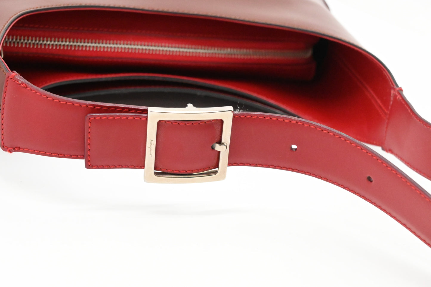 Ferragamo Hobo Bag in Bordeaux and Red Leather