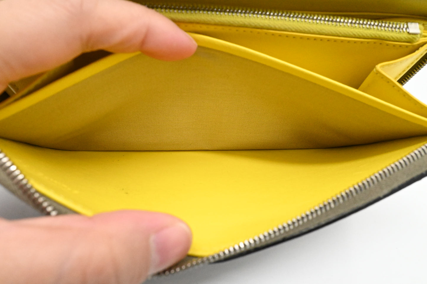 Celine Long Zippy Wallet in Beige Leather
