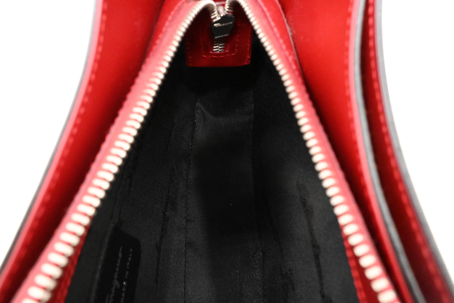 Ferragamo Hobo Bag in Bordeaux and Red Leather