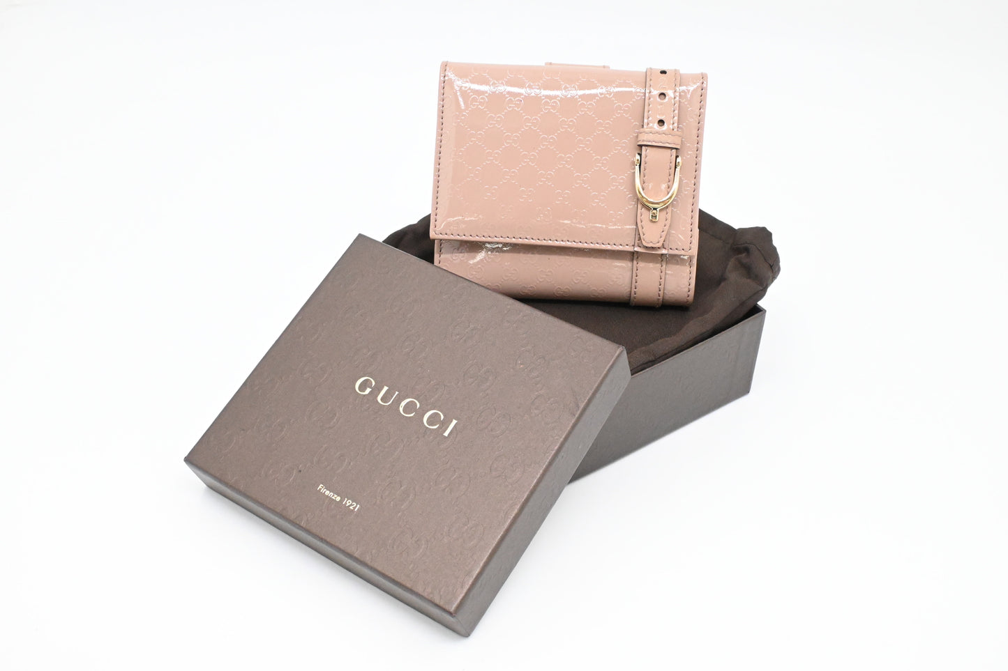 Gucci Compact Wallet in Pale Pink Patent Leather