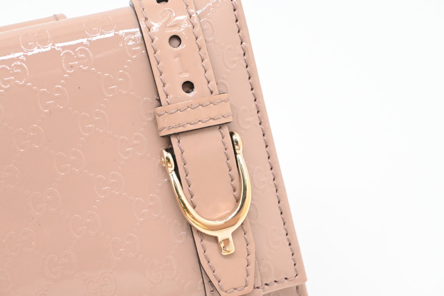 Gucci Compact Wallet in Pale Pink Patent Leather