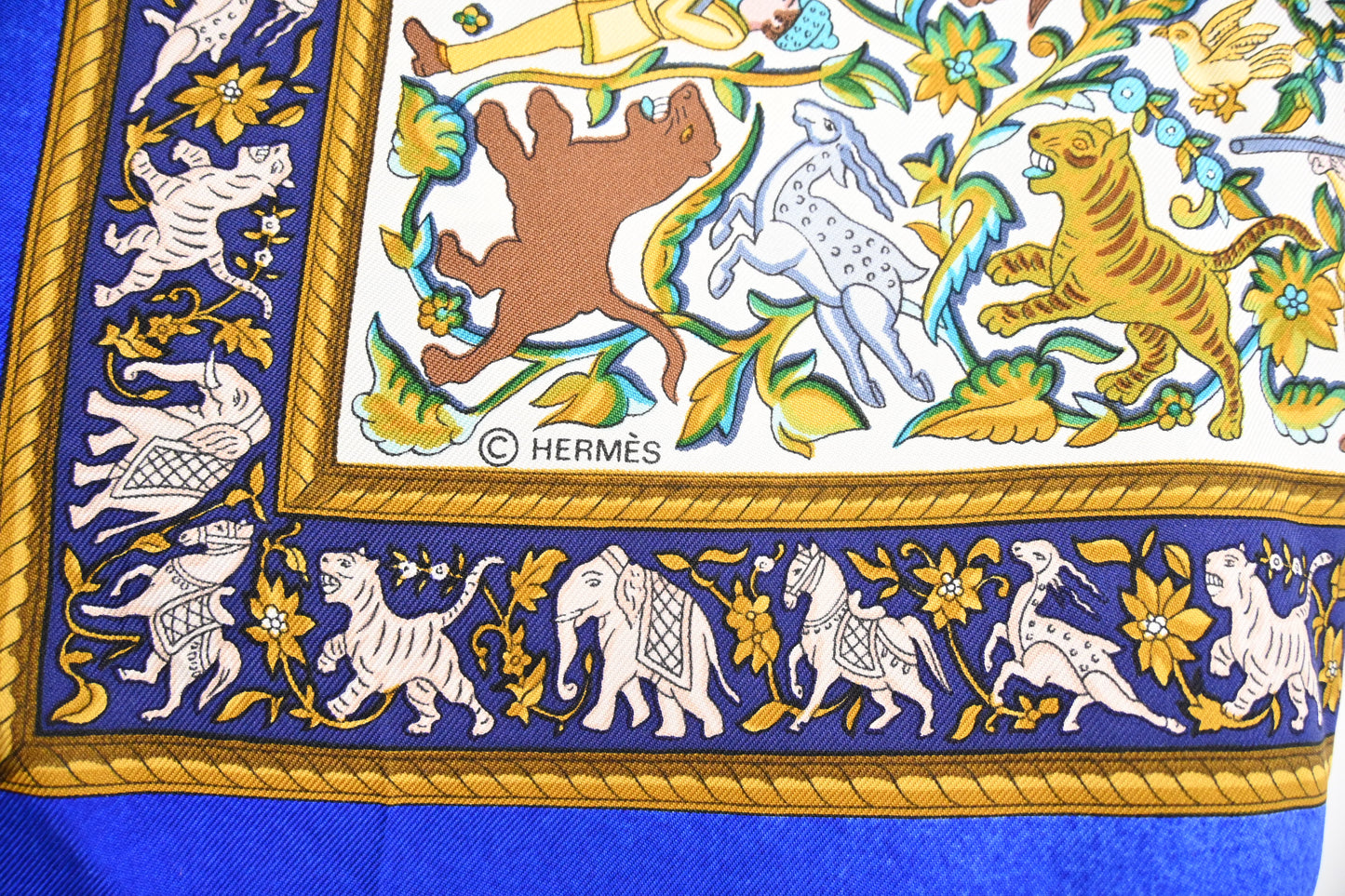 Hermes Carre 90 "Chasse en INe" in Brown Silk